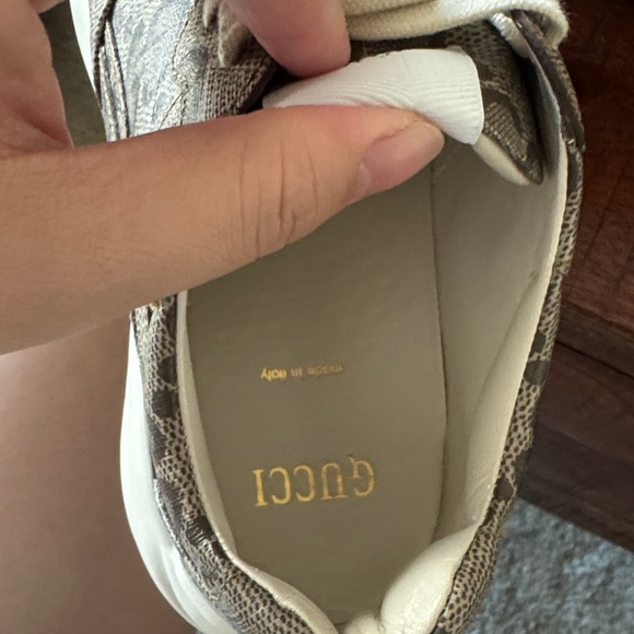 Gucci Brown Monogram Sneakers with White Sole - Picture 7 of 12